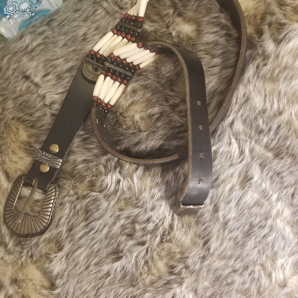Bone and genuine leather native belt - Picture 3 of 4